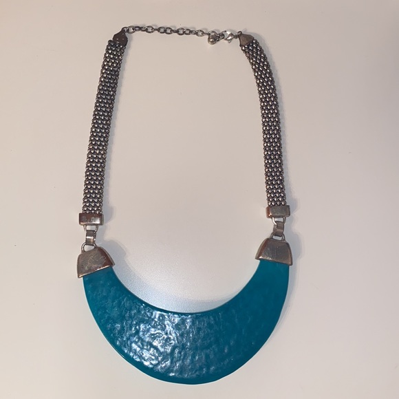 BOLD NECKLACE WITH TURQUOISE - Picture 3 of 3